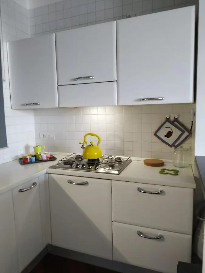 Apartment Michi'S Home - Attico In Centro Bari Italy